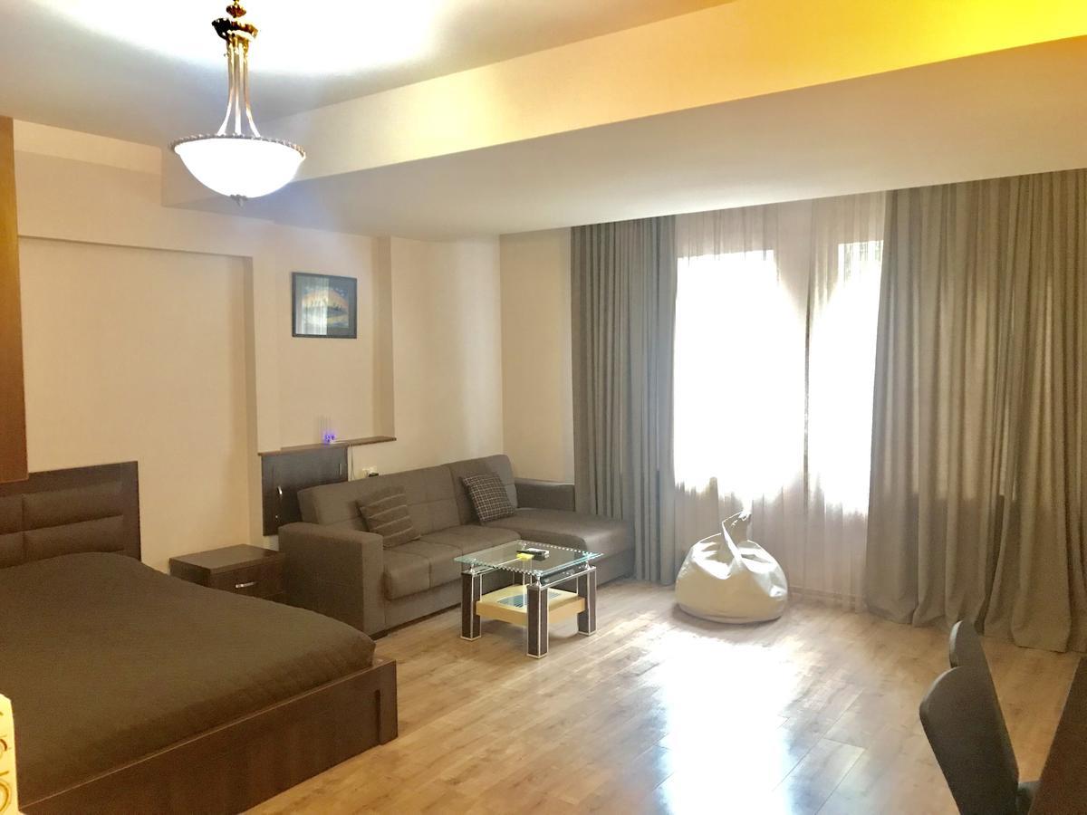 Apartmán Solo Lucky Tbilisi Exteriér fotografie